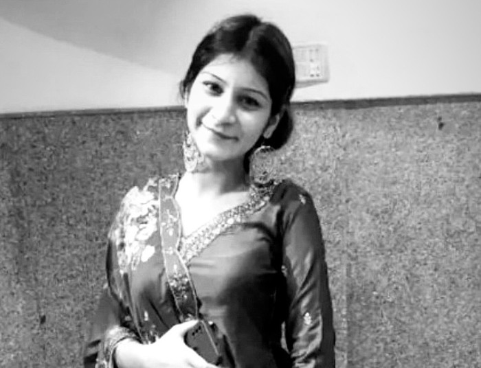 Vanshika Chopra thiệt mạng sau 1 vụ tai nạn thương tâm trên sàn diễn thời trang ở Noida (Ấn Độ).&nbsp;