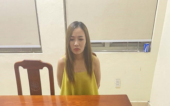 Bắt quả tang nàng hot girl Đất mỏ đang thậm thụt làm chuyện xấu ở siêu thị, lộ luôn bí mật động trời Ảnh 2