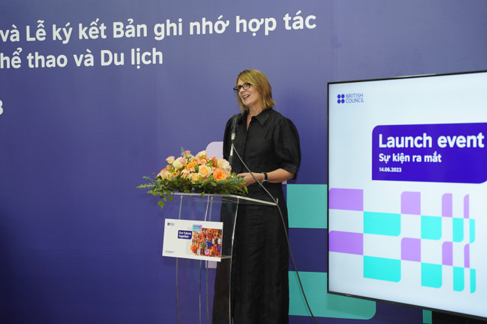 Bà Donna McGowan, Giám đốc Hội đồng Anh tại Việt Nam