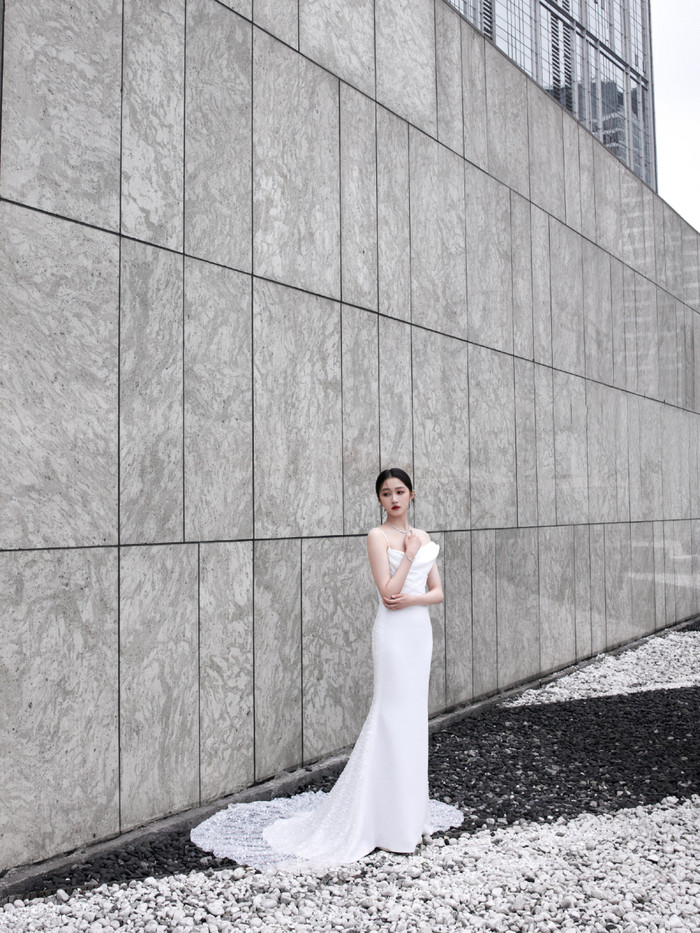  Ảnh chưa chỉnh sửa của Quan Hiểu Đồng bị chê thậm tệ, fan yêu cầu đổi stylist gấp Ảnh 4