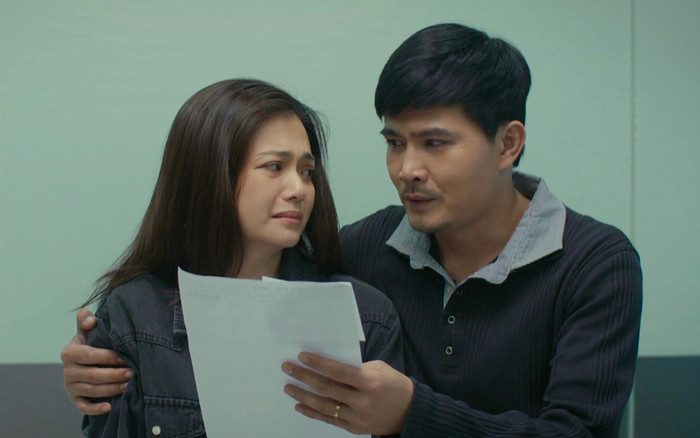 Gia Đình Mình Vui Bất Thình Lình tập 30: Phương mang thai con đầu lòng, được chồng 'cưng như trứng mỏng' Ảnh 2