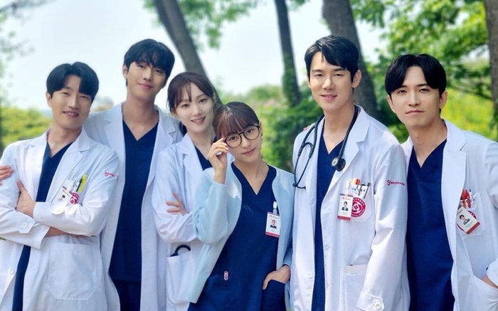 Rating Người Thầy Y Đức 3 quá thấp, khó có khả năng ra mắt phần 4? Ảnh 2