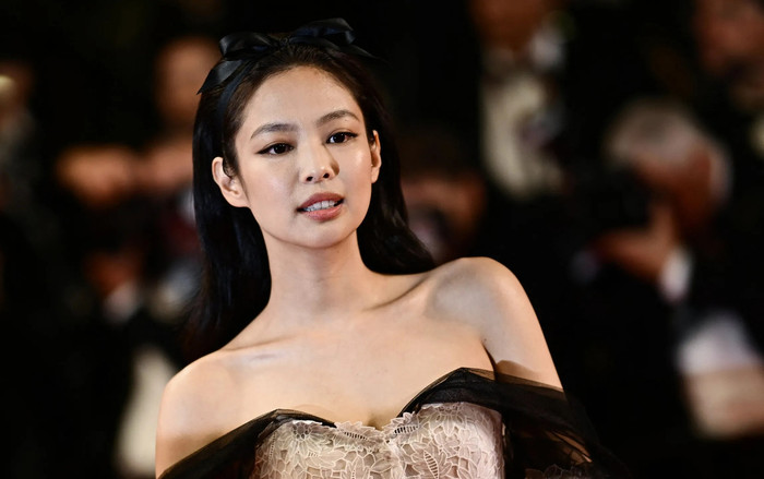 Bị chê hết thời phải đi đóng phim 18+, Jennie (BLACKPINK) bất ngờ lên tiếng khiến khán giả sốc toàn tập Ảnh 2