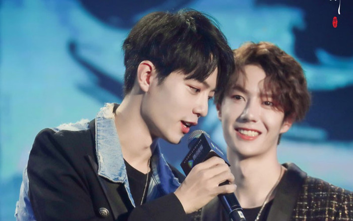 Tiêu Chiến lộ khoảnh khắc cưng chiều người yêu, thế này Vương Nhất Bác ghen 'đỏ mắt' Ảnh 2