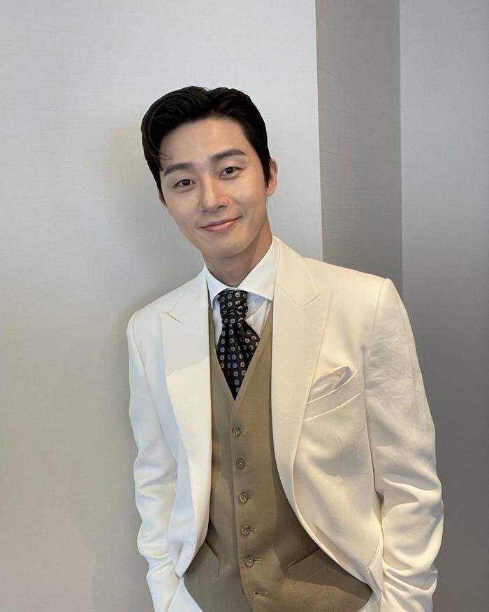 Xôn xao tin Park Seo Joon hẹn hò nữ YouTuber 1,54 triệu follower, nhan sắc đàng gái gây chú ý! Ảnh 1