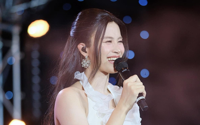 Thực hư việc Đông Nhi đi hát nhưng khán giả lại im re? Ảnh 2