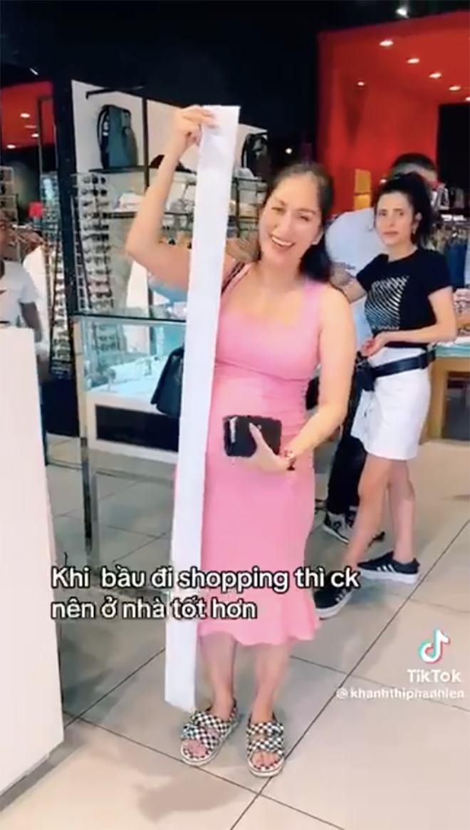 Khánh Thi kéo hóa đơn dài hàng cây số khiến dân tình xót cho túi tiền của Phan Hiển.