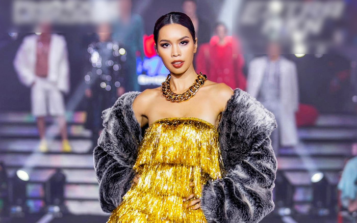 Bị chê không xứng là siêu mẫu, Hà Anh đáp trả đầy thâm thúy khiến anti-fan 'tắt điện' Ảnh 2