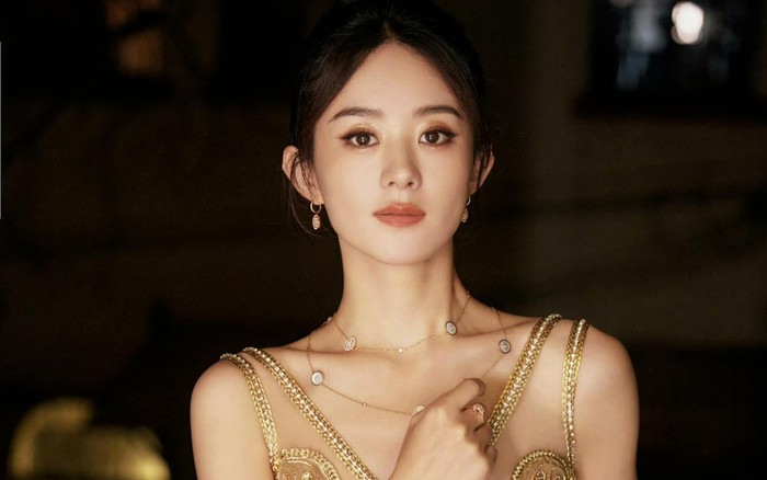 Nhan sắc tựa nữ thần của Triệu Lệ Dĩnh khi dự lễ trao giải Bạch Ngọc Lan Ảnh 2