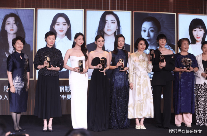 Khác xa so với kỳ vọng, Kim Thần 'phiên bản' thật khiến dân tình ngã ngửa Ảnh 1