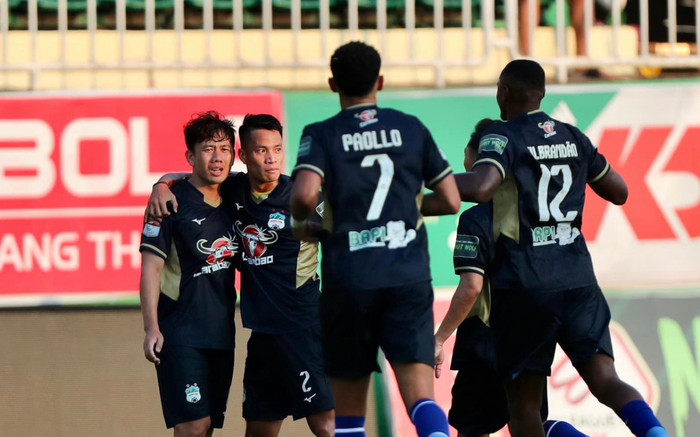 Trận chiến cam go ở phố Núi giữa HAGL và TPHCM Ảnh 2