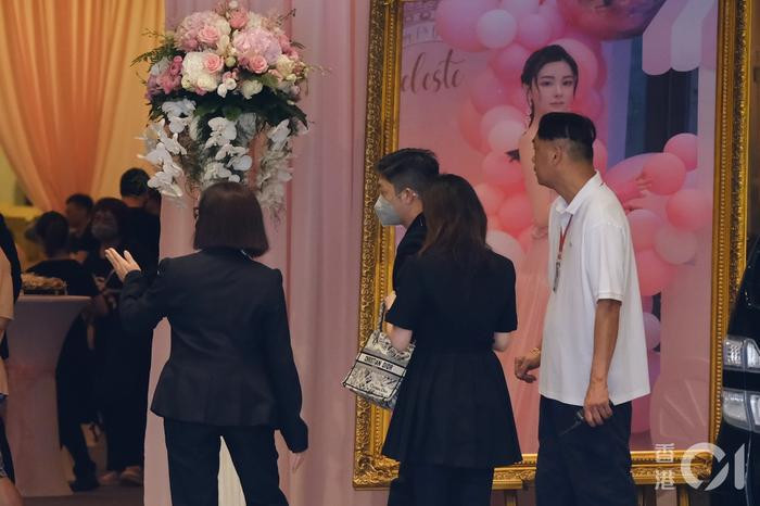 Lễ tang của người mẫu xấu số được tổ chức cách đây chưa lâu.