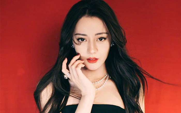 Địch Lệ Nhiệt Ba và người tình nhận tin vui, còn lộ cả khoảnh khắc hạnh phúc bên nhau Ảnh 2