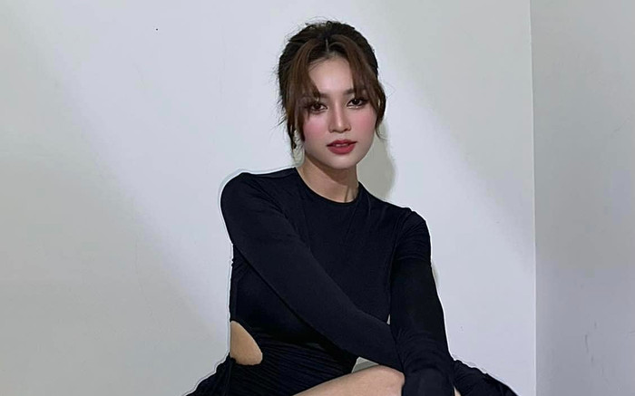 Ninh Dương Lan Ngọc khoe dáng, dân tình chú ý vào 2 điểm trên trang phục Ảnh 2