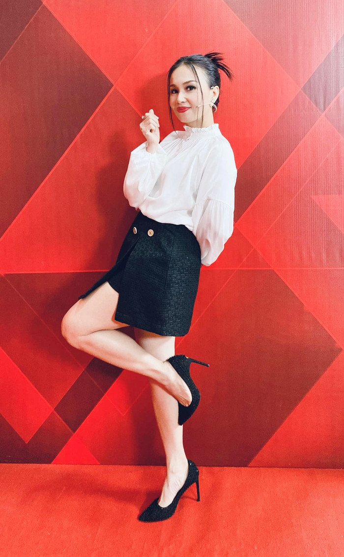 Cẩm Ly bất ngờ 'bán sầu riêng' trên sân khấu mới: Chuyện gì thế này? Ảnh 1