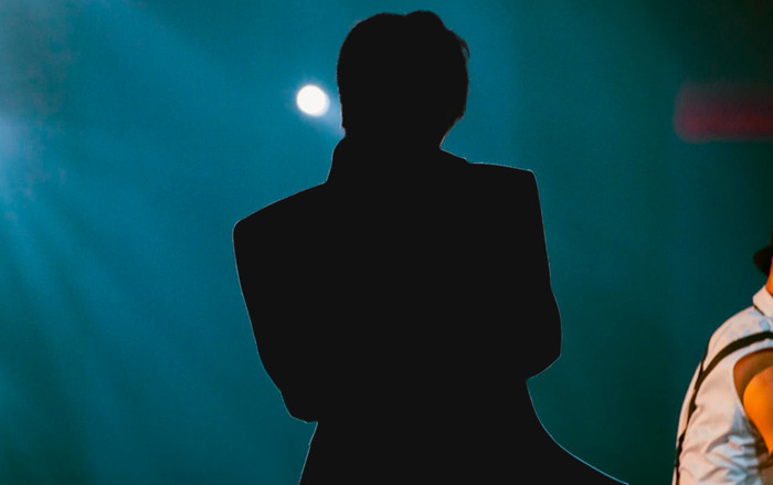 Lạ đời: Vướng scandal 'ầm ĩ' nhưng sao nam đình đám vẫn 'tăng vọt' lượng người hâm mộ Ảnh 2