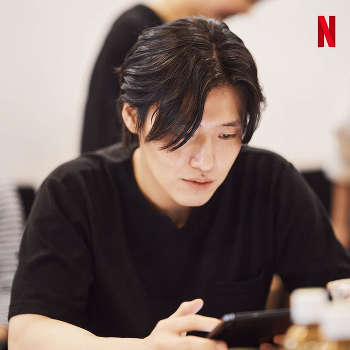 Kang Ha Neul.