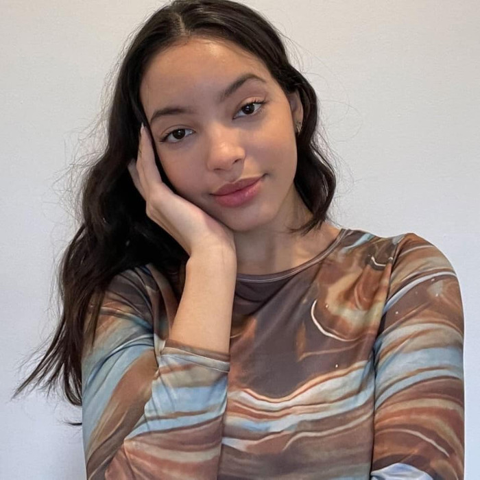 Nữ tân binh sắp ra mắt gây sốt vì nhan sắc quá giống Lisa Ảnh 2