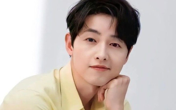 Hóa ra Song Joong Ki từng bị đồng nghiệp quấy rối khi mới vào nghề? Ảnh 2