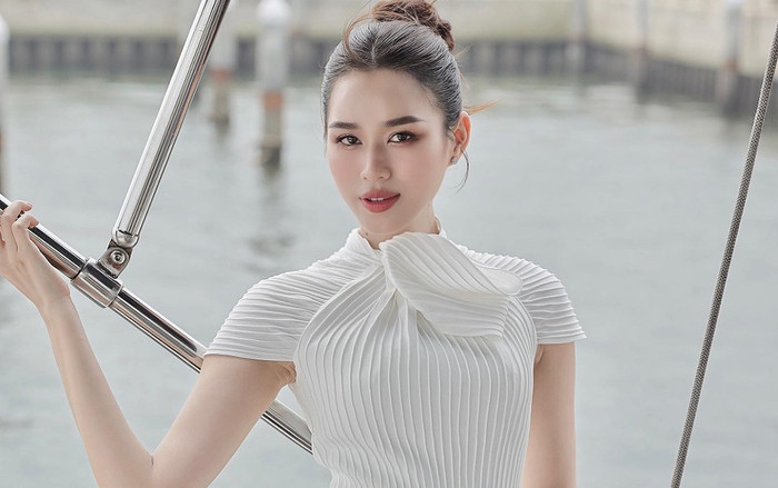 Hoa hậu Đỗ Thị Hà để lộ biểu cảm buồn bã, nói về tình trạng sức khỏe bất ổn Ảnh 2