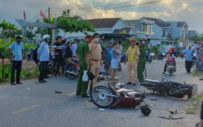 Vừa thi xong tốt nghiệp THPT 2023, nam sinh gặp nạn trên đường về nhà: Xót xa cảnh người ở lại Ảnh 2