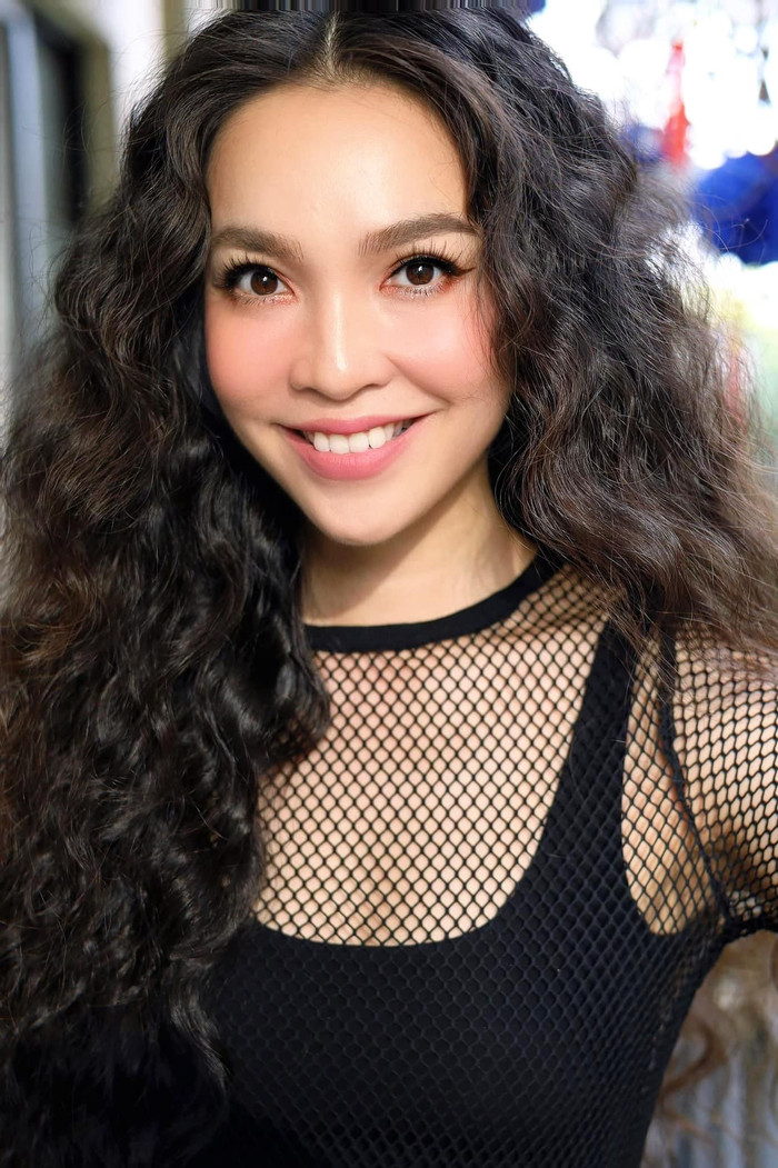 Nhan sắc 'không tuổi' của Hiền Thục khiến nhiều người mê mẩn.