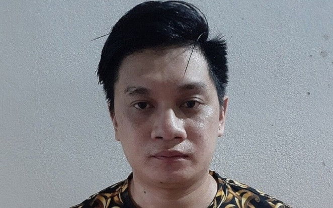 Hành động đốn mạt của gã 'thượng đế' với nữ nhân viên chưa 18 tuổi làm việc tại quán bar Ảnh 2