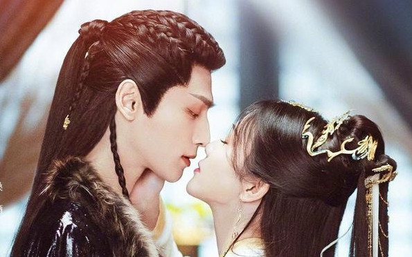 Trường Nguyệt Tẫn Minh hot là nhờ La Vân Hi, Bạch Lộc không đáng nhắc tới? Ảnh 2