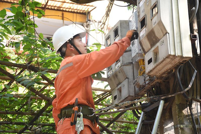 Lịch cắt điện Hà Nội vào ngày mai (7/6): Có nơi cắt liên tục 5 lần trong ngày, nơi mất điện từ sáng sớm Ảnh 1