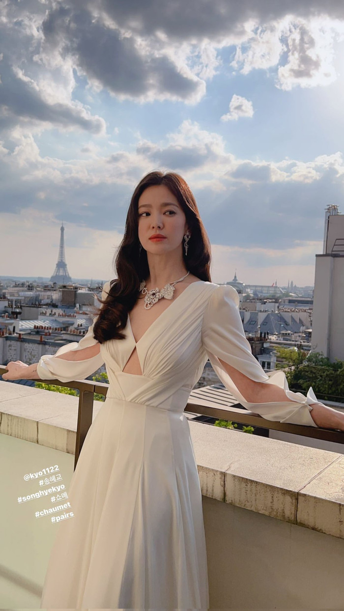 Visual 'gây bão' của Song Hye Kyo tại bữa tiệc của Chaumet: Không hổ danh là 'tường thành nhan sắc' Kbiz Ảnh 1