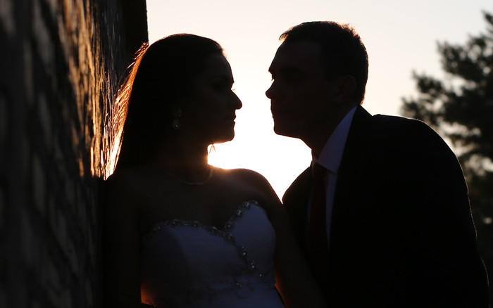 Vừa chia tay bạn trai, nữ ca sĩ nổi tiếng đã cặp kè nam cầu thủ kém tuổi? Ảnh 2