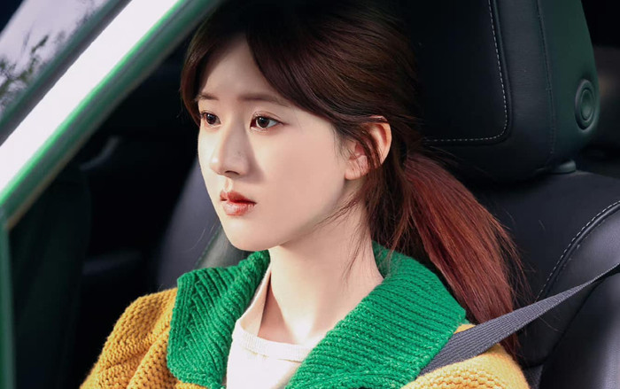 Kỹ năng diễn xuất của Triệu Lộ Tư bất ngờ được khen ngợi, 'phim rác' là do kịch bản? Ảnh 2