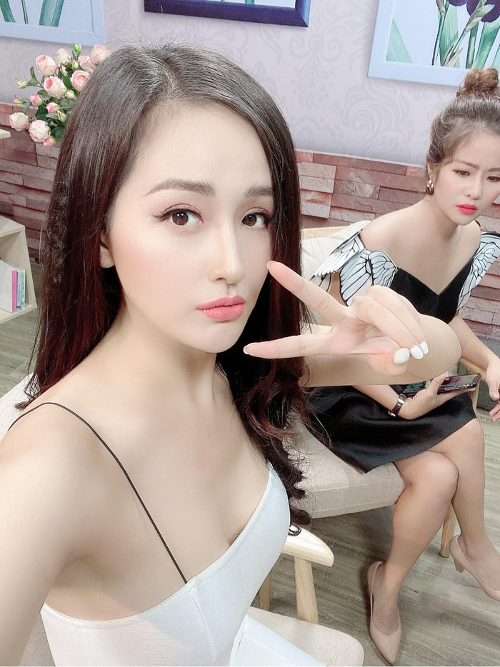  Nhận vô số lời chúc sinh nhật, Mai Phương Thúy vội vàng đính chính lại một điều Ảnh 1