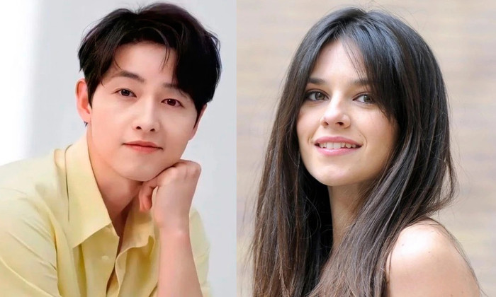  Song Joong Ki có đang làm lố với tình yêu mới, hồi quen Song Hye Kyo có như vậy đâu? Ảnh 3