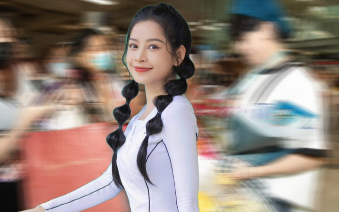 Nam ca sĩ Việt 'náo loạn' sân bay quốc tế, độ nổi tiếng không kém Chi Pu! Ảnh 2