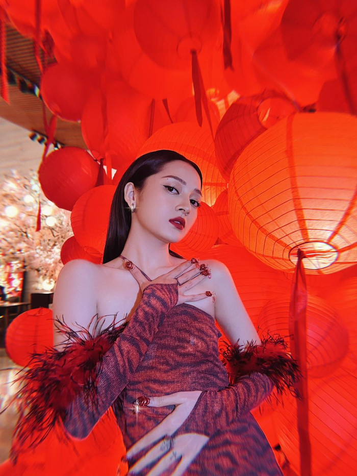 Trong một buổi livestream gần đây, Bảo Anh cũng cho biết: 'Đến một thời điểm thích hợp, cô sẽ sẵn sàng chia sẻ mọi thứ bằng niềm hạnh phúc và chân thành nhất'