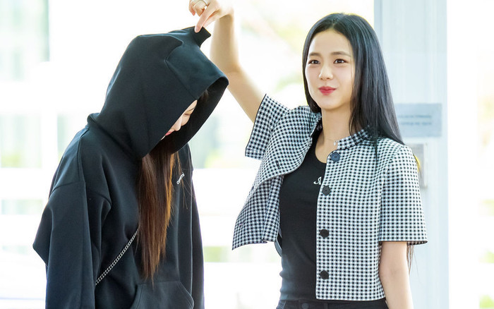 Visual những 'bóng hồng' BLACKPINK qua camera thường: Có đẹp như lời đồn? Ảnh 2