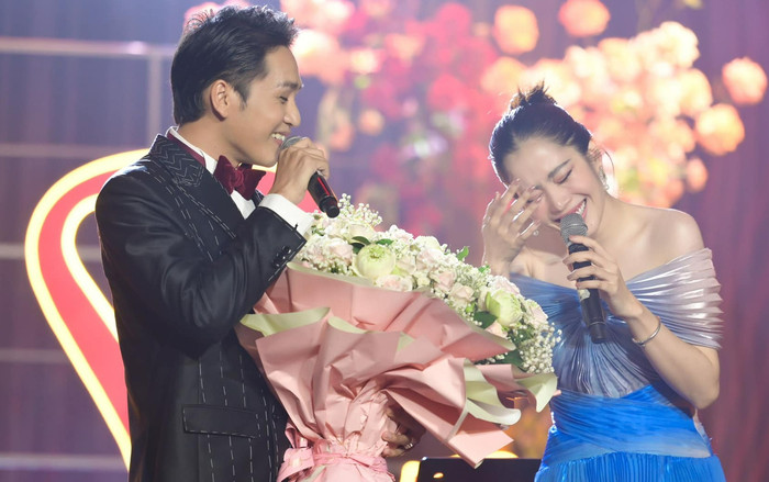 Hậu rạn nứt, Nam Em bất ngờ 'đụng hàng' Bạch Công Khanh Ảnh 2