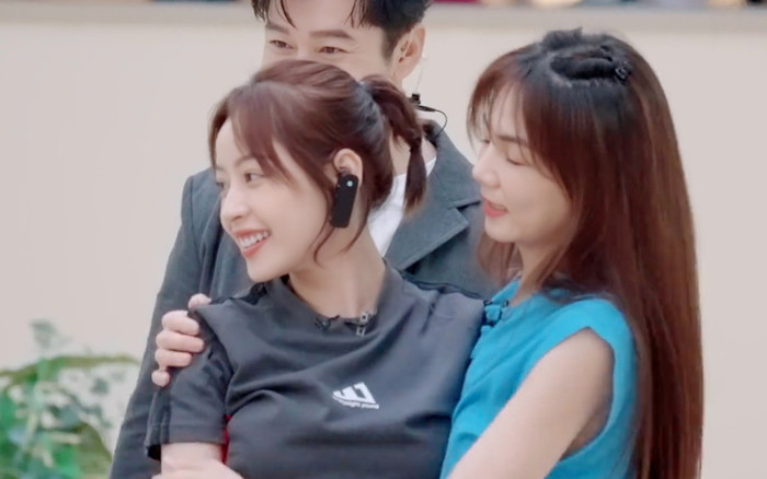 Các tỷ tỷ Trung Quốc hết lời khen ngợi tài năng của Chi Pu Ảnh 2