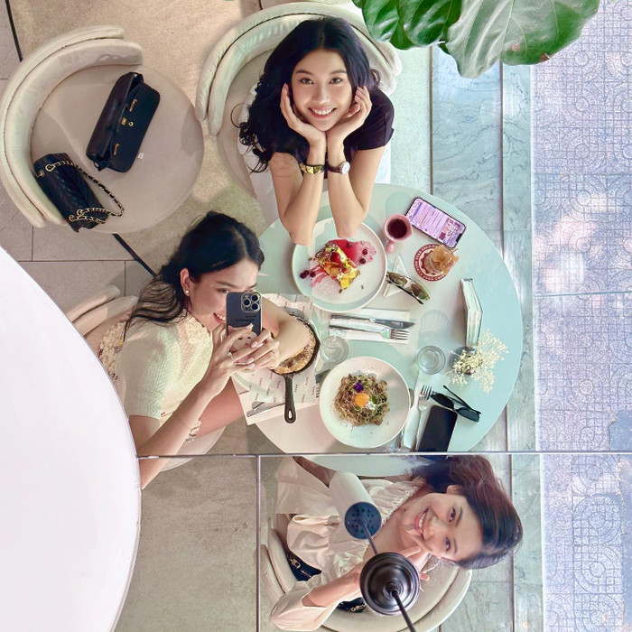 Hội chị em Miss International Vietnam hẹn hò: Ai giờ cũng là vợ của người ta Ảnh 3