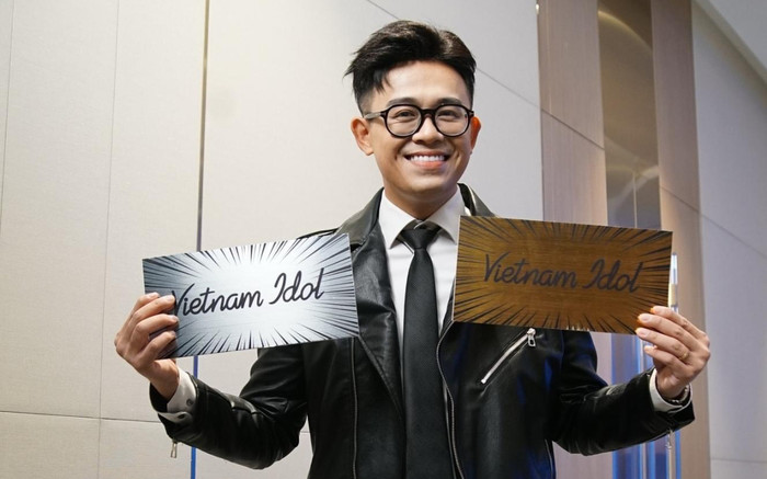 MC Đức Bảo được khen trẻ ra chục tuổi với style 'hack tuổi' tại Vietnam Idol Ảnh 2