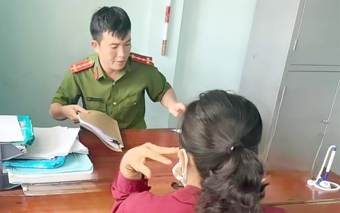 Người phụ nữ giả bị cướp tiền rồi đi báo công an vì lý do gây ngỡ ngàng Ảnh 2