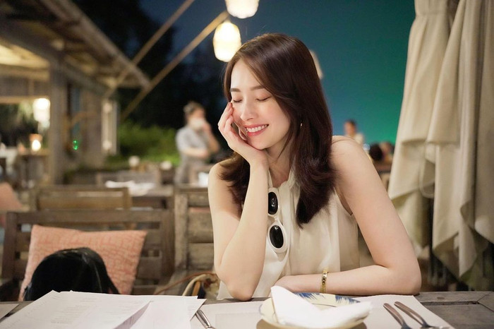 Sau hơn một thập kỷ đăng quang cuộc thi Hoa hậu Việt Nam cho đến nay, Đặng Thu Thảo vẫn duy trì vẻ bề ngoài xinh đẹp và tràn đầy sức sống