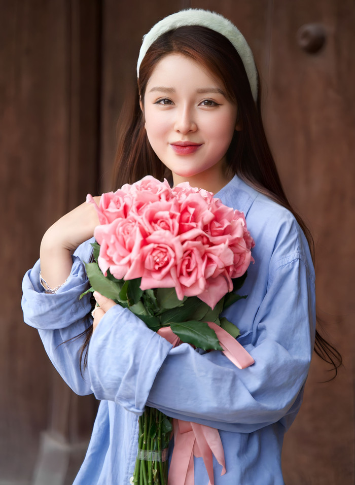 Cũng theo Thanh Nga, trong quá trình dạy học, cô giáo này không áp đặt kiến thức mà tạo cho học sinh cảm giác như đang tự mình khám phá kiến thức đó. Điều này giúp các em hiểu bản chất vấn đề, đồng thời giúp học sinh có hứng thú với môn học hơn.