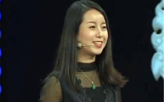 Mỹ nữ đem của hồi môn đi thẩm định, chuyên gia phải thốt lên điều bất ngờ Ảnh 2