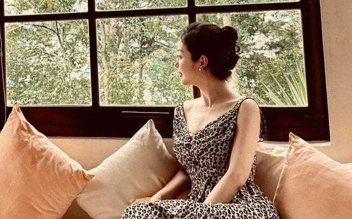 Nhan sắc 'lão hoá ngược' của Jennifer Phạm khiến hội chị em chỉ biết ước Ảnh 2