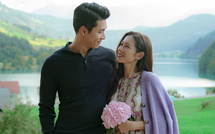 Bỏ Son Ye Jin ở nhà, Hyun Bin bị bắt gặp hẹn hò cùng một ngôi sao nổi tiếng Cbiz Ảnh 2