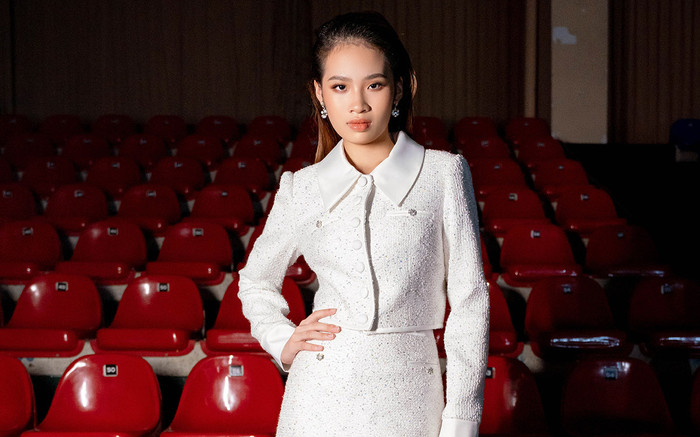 Nàng thơ nhí Bảo Hà: 14 tuổi đã catwalk điêu luyện, đảm nhận vị trí 'first face' Ảnh 2