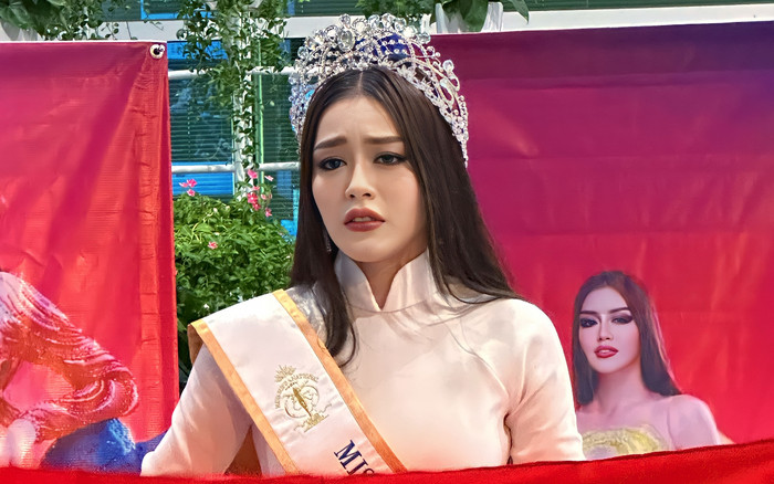 Á hậu Siêu quốc gia Đặng Thanh Ngân tủi thân vì bị 'ghẻ lạnh' lúc đi thi Ảnh 2