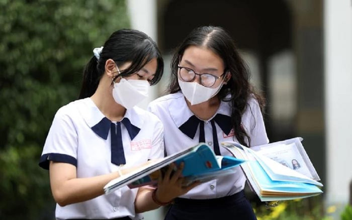 Phổ điểm 9 môn thi tốt nghiệp THPT 2023 ra sao? Ảnh 2